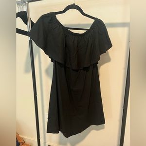 Old Navy off the shoulder summer dress!